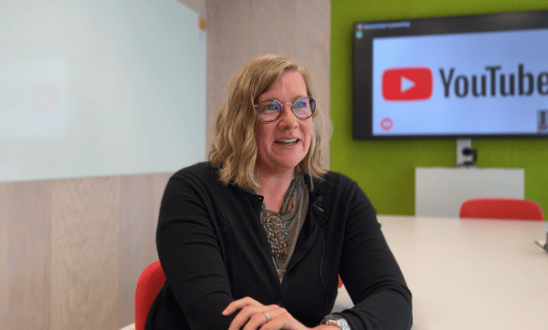 Sarah Clatterbuck ist Inclusive Software Engineering Leader sowie Senior Director of Engineering, YouTube Shopping and Google Zürich Site Lead 